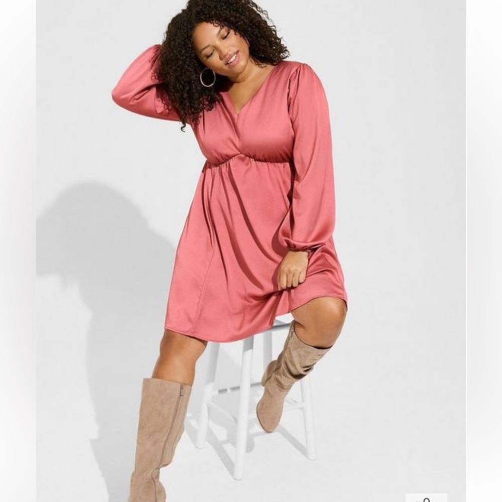 Mini Bubble Charmeuse Babydoll Dress Torrid size 3X NEW